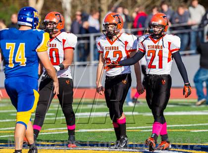 Thumbnail 3 in Union-Endicott @ Maine-Endwell photogallery.