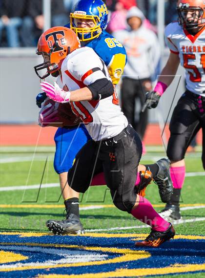 Thumbnail 1 in Union-Endicott @ Maine-Endwell photogallery.