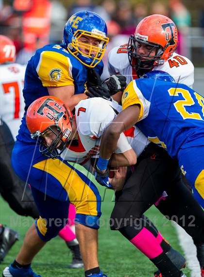 Thumbnail 2 in Union-Endicott @ Maine-Endwell photogallery.