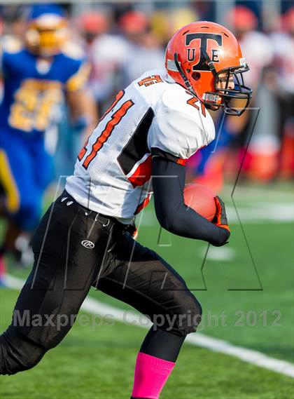 Thumbnail 2 in Union-Endicott @ Maine-Endwell photogallery.
