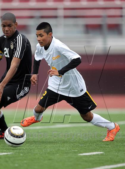Thumbnail 2 in Crandall vs Cleburne (Ennis 287 Tournament) photogallery.