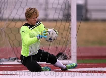Thumbnail 3 in Crandall vs Cleburne (Ennis 287 Tournament) photogallery.
