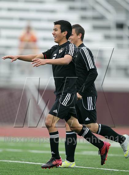 Thumbnail 3 in Crandall vs Cleburne (Ennis 287 Tournament) photogallery.