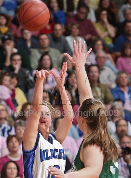 Thumbnail 2 in Coventry vs. Old Lyme (CIAC Class S Final) photogallery.