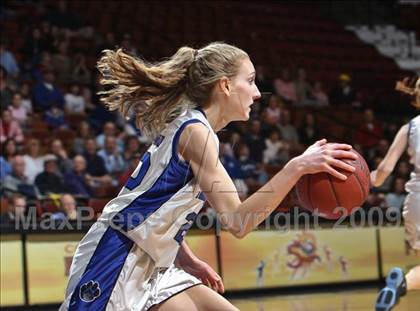 Thumbnail 2 in Coventry vs. Old Lyme (CIAC Class S Final) photogallery.