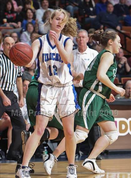 Thumbnail 1 in Coventry vs. Old Lyme (CIAC Class S Final) photogallery.