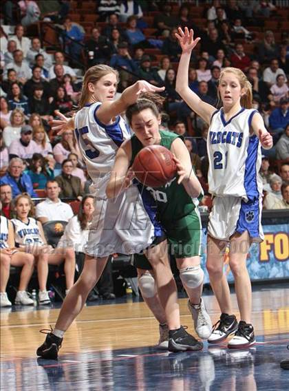 Thumbnail 2 in Coventry vs. Old Lyme (CIAC Class S Final) photogallery.