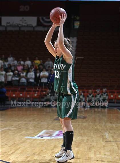 Thumbnail 3 in Coventry vs. Old Lyme (CIAC Class S Final) photogallery.