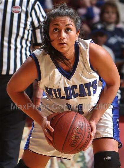 Thumbnail 1 in Coventry vs. Old Lyme (CIAC Class S Final) photogallery.