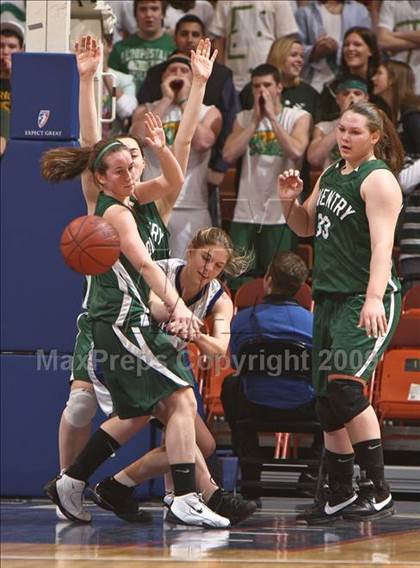 Thumbnail 2 in Coventry vs. Old Lyme (CIAC Class S Final) photogallery.
