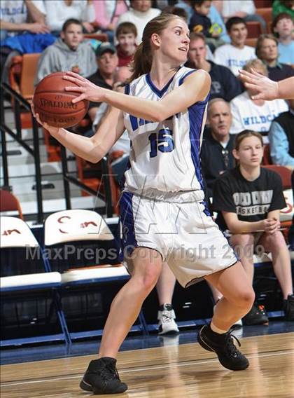 Thumbnail 1 in Coventry vs. Old Lyme (CIAC Class S Final) photogallery.