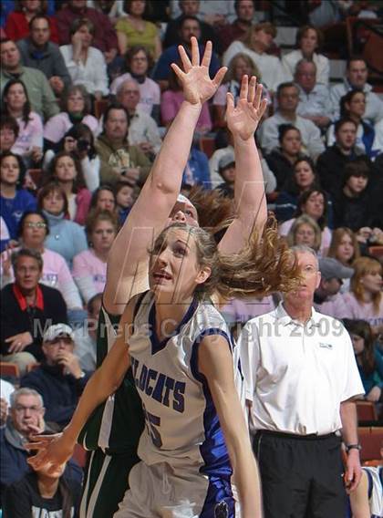 Thumbnail 3 in Coventry vs. Old Lyme (CIAC Class S Final) photogallery.