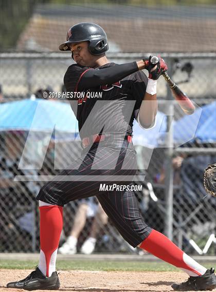 Thumbnail 2 in Ayala vs. Yucaipa (CIF-SS D2 Semi-Final) photogallery.