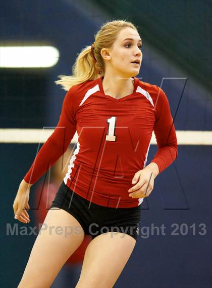 Thumbnail 3 in Allatoona vs. Hillgrove (Tri-Match) photogallery.
