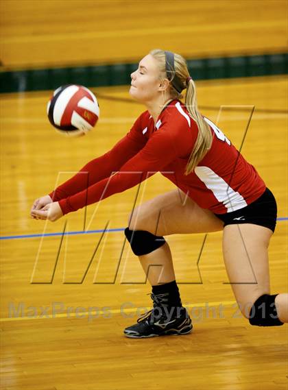 Thumbnail 1 in Allatoona vs. Hillgrove (Tri-Match) photogallery.