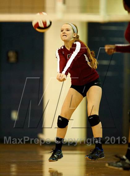 Thumbnail 2 in Allatoona vs. Hillgrove (Tri-Match) photogallery.