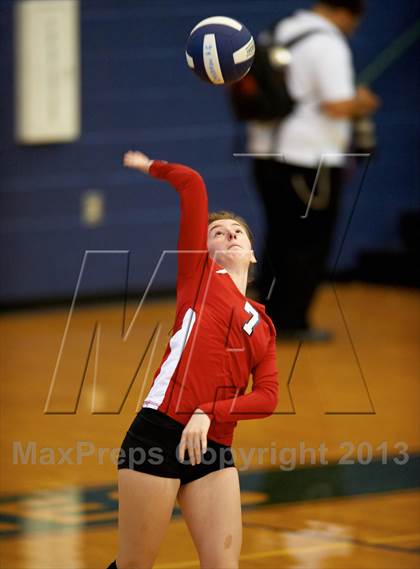 Thumbnail 2 in Allatoona vs. Hillgrove (Tri-Match) photogallery.