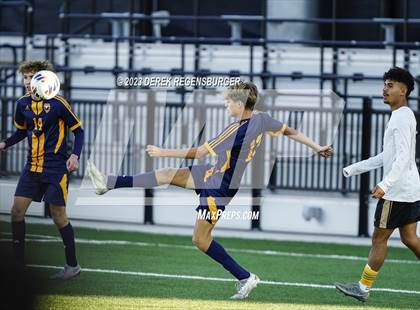 Thumbnail 3 in Battle Mountain vs Northfield (CHSAA 4A Final) photogallery.