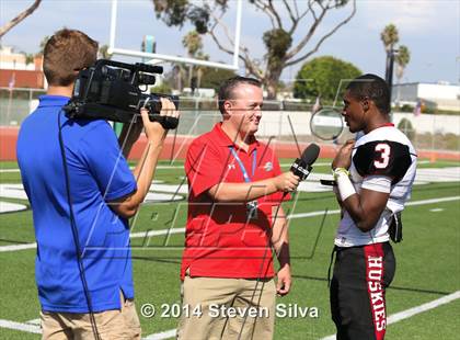 Thumbnail 2 in Centennial vs. Orange Lutheran (2014 Honor Bowl - SoCal) photogallery.
