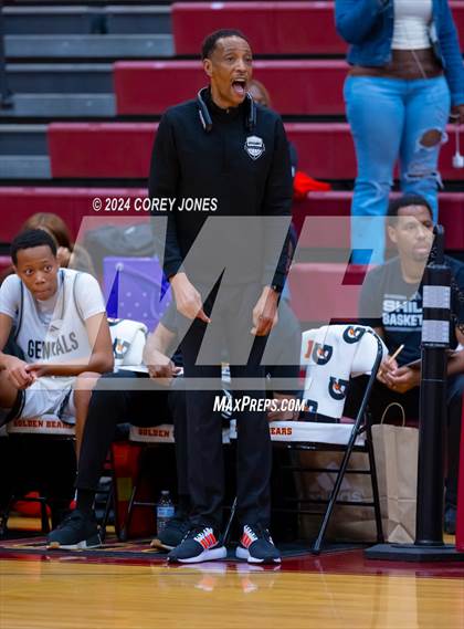 Thumbnail 2 in Paideia vs Shiloh (Hawks-Naismith Tipoff Classic) photogallery.