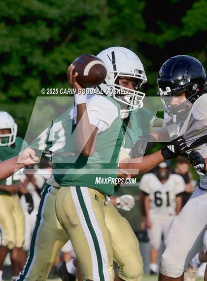 Thumbnail 1 in Kinston vs Havelock photogallery.