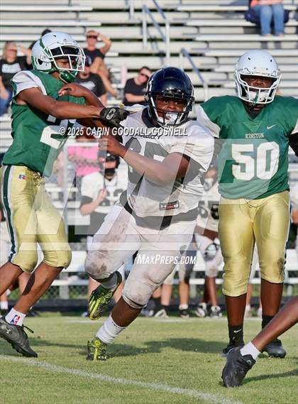 Thumbnail 2 in Kinston vs Havelock photogallery.