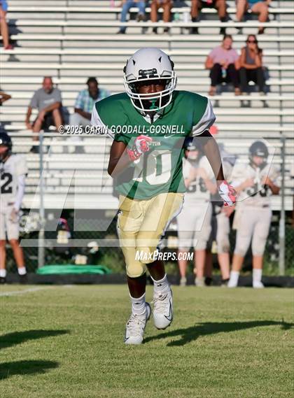 Thumbnail 2 in Kinston vs Havelock photogallery.