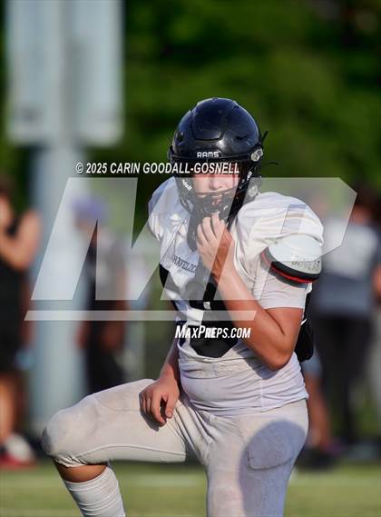 Thumbnail 2 in Kinston vs Havelock photogallery.