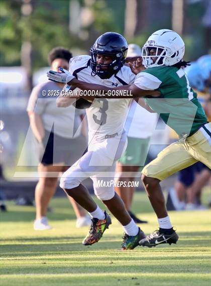 Thumbnail 3 in Kinston vs Havelock photogallery.