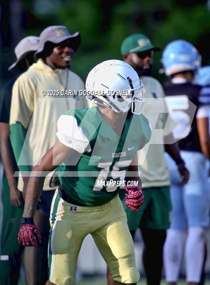 Thumbnail 3 in Kinston vs Havelock photogallery.