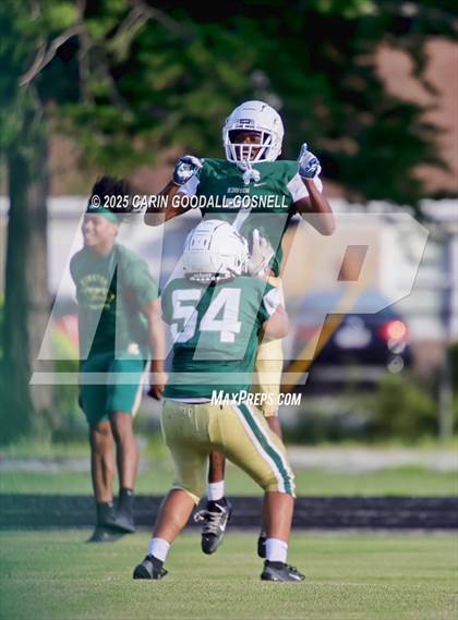 Thumbnail 2 in Kinston vs Havelock photogallery.