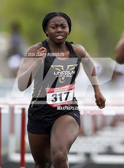 Thumbnail 2 in Lewis James Invitational (100 Meter Hurdles) photogallery.