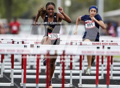 Thumbnail 2 in Lewis James Invitational (100 Meter Hurdles) photogallery.