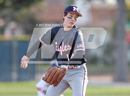 Thumbnail 3 in Marshall vs Alhambra photogallery.