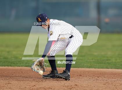 Thumbnail 3 in Marshall vs Alhambra photogallery.