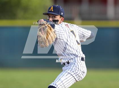 Thumbnail 2 in Marshall vs Alhambra photogallery.