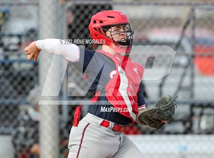 Thumbnail 3 in Marshall vs Alhambra photogallery.