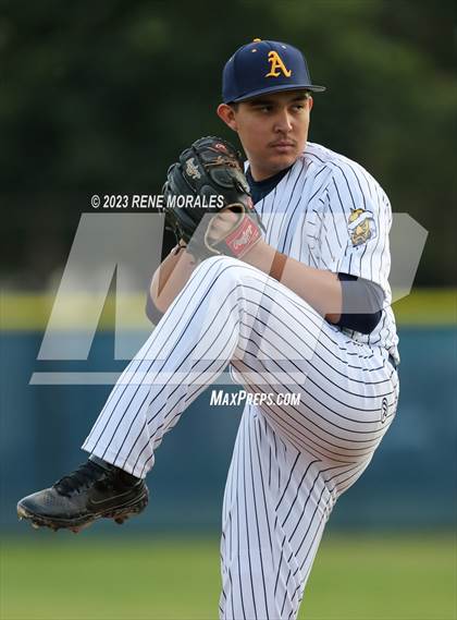 Thumbnail 2 in Marshall vs Alhambra photogallery.
