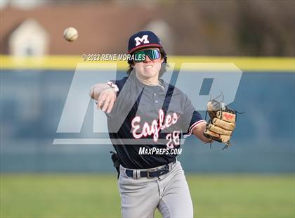 Thumbnail 3 in Marshall vs Alhambra photogallery.