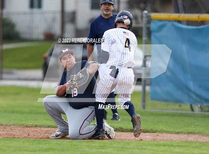 Thumbnail 3 in Marshall vs Alhambra photogallery.