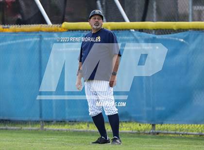 Thumbnail 2 in Marshall vs Alhambra photogallery.