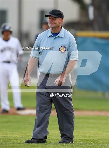 Thumbnail 3 in Marshall vs Alhambra photogallery.