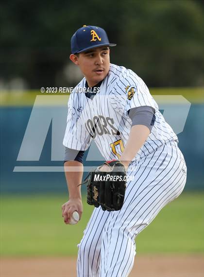 Thumbnail 3 in Marshall vs Alhambra photogallery.