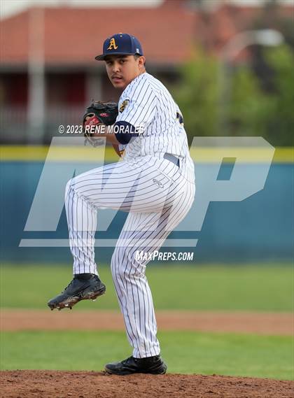 Thumbnail 3 in Marshall vs Alhambra photogallery.