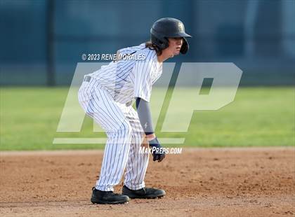 Thumbnail 3 in Marshall vs Alhambra photogallery.