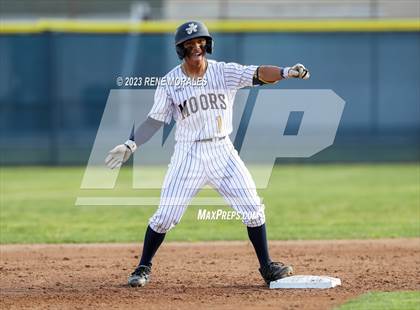 Thumbnail 3 in Marshall vs Alhambra photogallery.