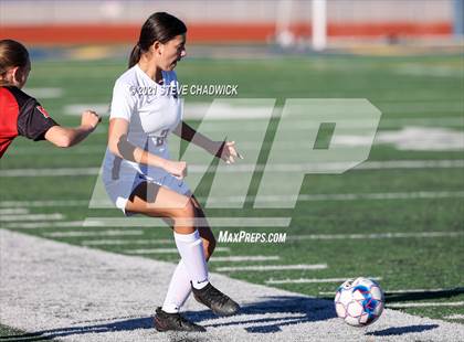Thumbnail 3 in Florence vs Arizona College Prep @ Benjamin Franklin photogallery.