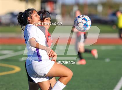 Thumbnail 1 in Florence vs Arizona College Prep @ Benjamin Franklin photogallery.