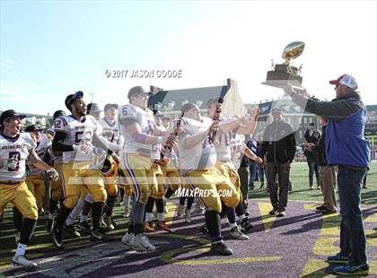Thumbnail 2 in Union City vs. Tyner Academy (TSSAA Division I Class 2A Final)  photogallery.