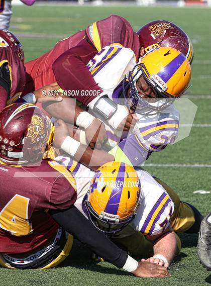 Thumbnail 3 in Union City vs. Tyner Academy (TSSAA Division I Class 2A Final)  photogallery.